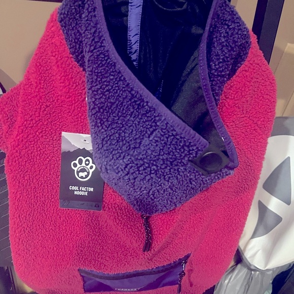 🆕 CANADA POOCH SHERPA “COOL FACTOR HOODIE” DOG COAT”NEW with TAGS - Picture 3 of 9